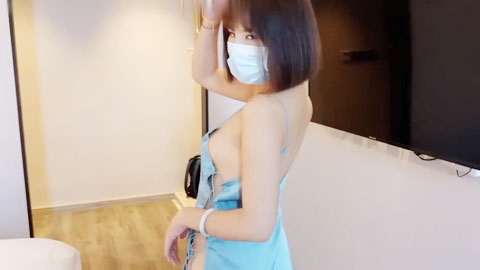 迷妹推荐--今天遇到玩JB的做销售的少妇