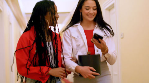 闺蜜家有个弟弟