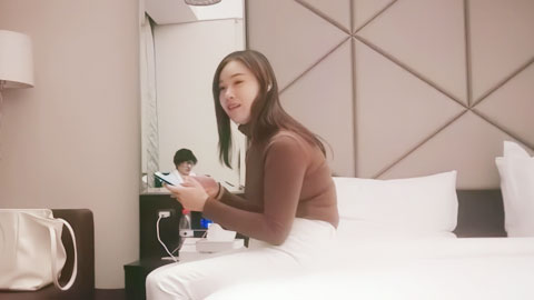 迷妹推荐--衬衣黑丝OL范，口活这块真不赖