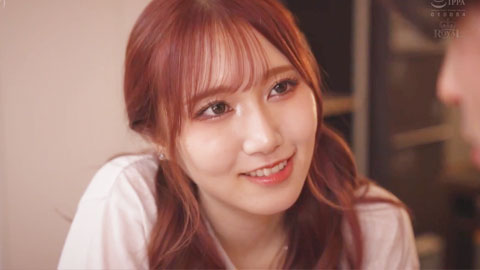 一早起来房里有个只穿内衣的辣妹