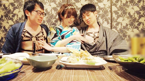 HMN-296 与贵妇人狗相亲结婚的高贵的女性和M男正午开始在宾馆密会3P中出不伦。月乃露娜