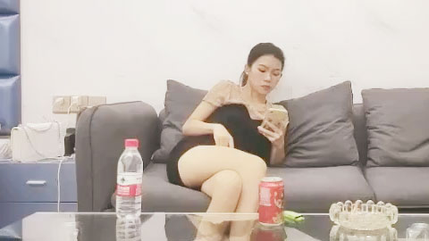 迷妹推荐--神似孙一宁，思聪得不到的女人，今夜3000干一枪，身高168，中胸，奶凶面孔1