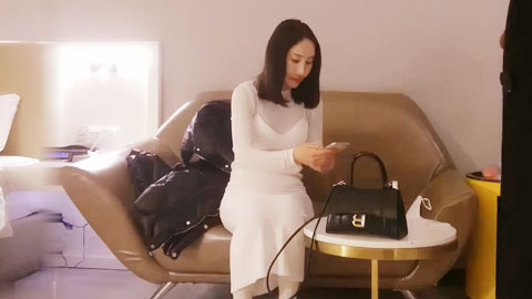 迷妹推荐--饥渴小少妇，性欲强超淫荡，是出来解决性需求的吧？求操叫声必须听听