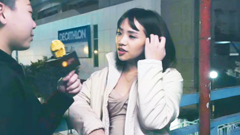 迷妹推荐--搭讪黑丝小只马初次见面变炮友