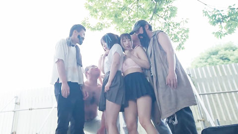 真人版 - 无家可归的村庄_002