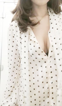 上完厕所赶紧回去上班