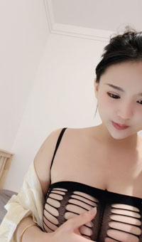 巨乳女神 敏感体质 站着喷射 喷到虚脱