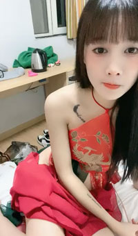 超高颜值反差少女直播