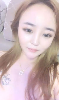 大奶骚女背着老公出来开情趣房跟炮友啪啪