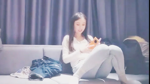 迷妹推荐--偶像明星级别9分超高颜值女神，不愧是学过舞蹈的