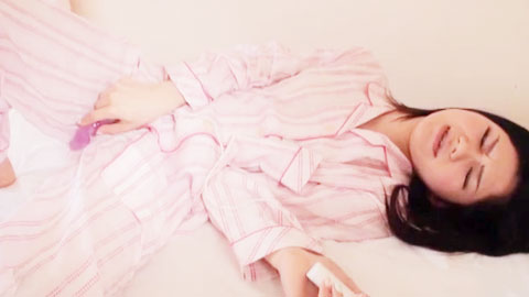 睡衣诱惑 生姦 中出