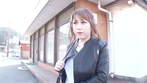 变态女人巨乳头