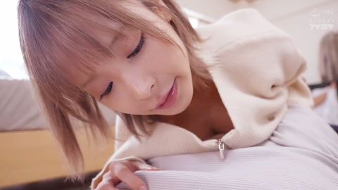 死都不能說的祕密！死黨女友素顏太可愛，無防備的誘惑無法忍受下衝動了，偷吃了那一整夜_002