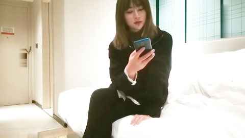 迷妹推荐--欣赏别人的女友被啪啪，文轩再约高颜值清纯兼职小姐姐，观音坐莲卖力扭动