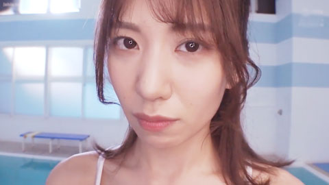 被不良学生们盯上轮奸内射的美女教师__002