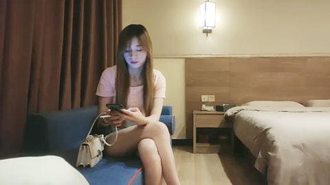 迷妹推荐--酒店互玩性高潮后好寂寞，还用人家多带几个套套好强啊！