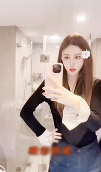 【强奸】为陪土豪睡觉逼都玩废了，曝光大量群P视频