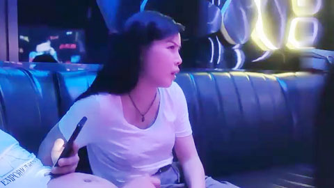 迷妹推荐--KTV口爆三陪女实录