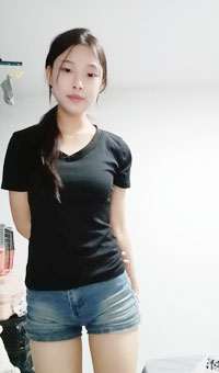 清纯学妹~G奶美颜脸点同框~热舞自慰