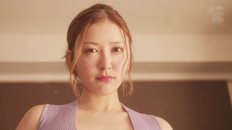 显然我妻子过去受过训练。我妻子不知道的过去……安美美_003