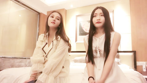 迷妹推荐--旺仔牛逼糖＆小热巴_两个嫩妹齐榨精文轩今天还算行