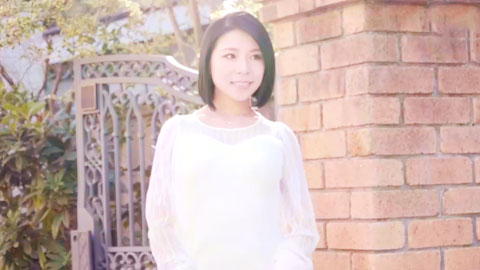 极赞。卅多太太初次脱衣的AV记录—白井纱荣子-01