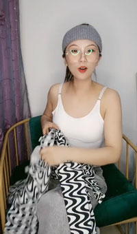 眼睛熟女大尺度直播