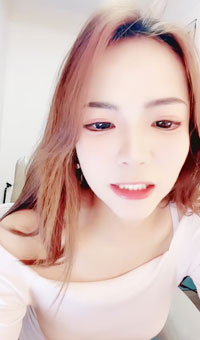 极品尤物网红 爆插骚穴，天天连环潮喷