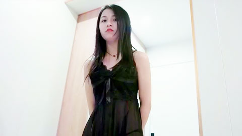 迷妹推荐--阴差阳错的乱伦 -叶子红 误吃春药强上儿媳