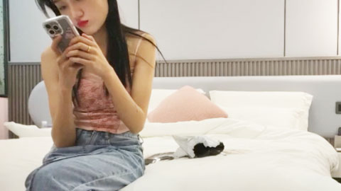 迷妹推荐--明星脸深夜的一场灵与肉的碰撞
