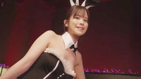 保持笑容做爱的G罩杯情色女郎 森玲奈--02