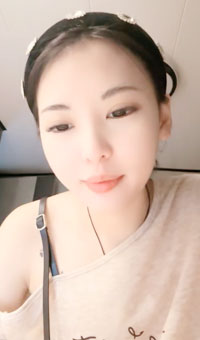 极品女神 牛仔裤双道具喷水特写__001