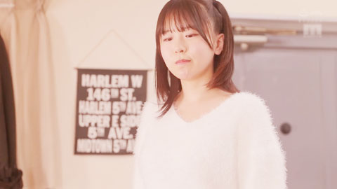 既非朋友，亦非恋人，更非性伴侣的两人_001