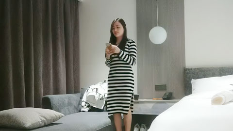 迷妹推荐--漂亮小姐姐，超清画质，骚穴干得水声不断，高潮阵阵，累瘫在床求饶了