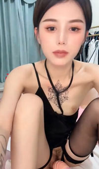 轰炮机高速狂插_掰B自慰高潮喷水