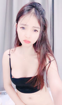 G奶校花级少妇，顶级美乳道具猛插流白浆喷水