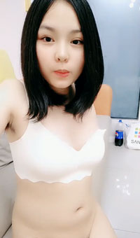 叛逆肉肉少女，白皙少女自慰被男友操