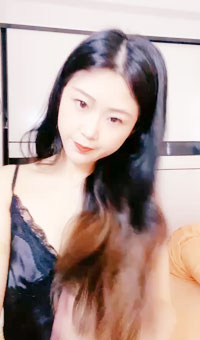 好漂亮！顶美清纯女神下海自慰！爆撸中