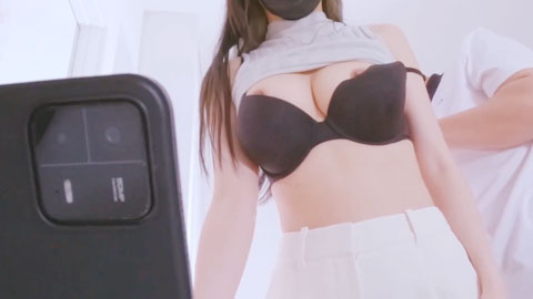 迷妹推荐--E奶女销售的权色交易