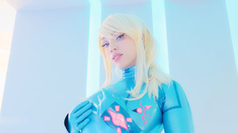 这是外星女孩吗？