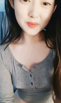 想要爸爸抱  纯欲系美少女