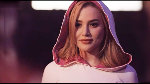 COSPLAY蜘蛛侠操逼巨乳金发洋妞