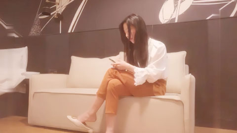 迷妹推荐--高端外围女神，甜美身材棒，粉嫩美乳激情啪啪