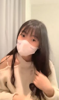 00后白嫩美女啪啪大秀