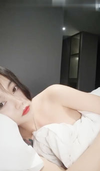 酒店被两男同学轮流玩操_各种爆干操_可爱到爆