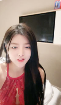 苏州小狐狸_顶级颜值女神主播_露脸诱惑直播