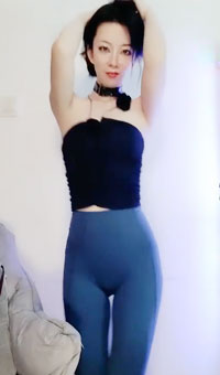 舞蹈御姐! 裸舞~黑丝高跟~道具自慰~高潮喷水