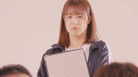 二宫光_攻击者_新婚老师水树来到运动部的训练营，彻底爱上了运动男孩强烈的性爱_001