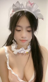 甜的吐泡泡 超甜G奶学生 揉穴自慰1