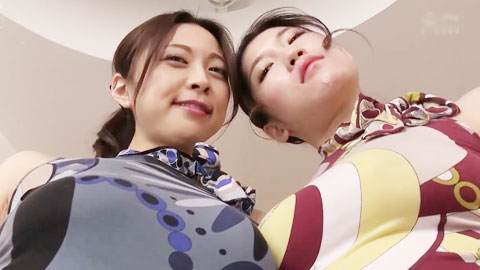 柔软的乳房轻抚着龟头，一起拥抱在天堂般的性感3P游戏中__002